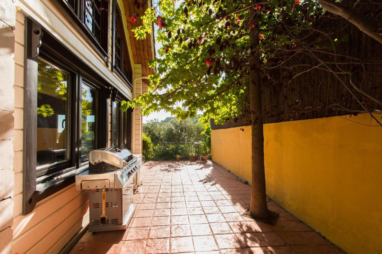 Finland House Barcelona- Ideal Familias Argentona Exterior photo
